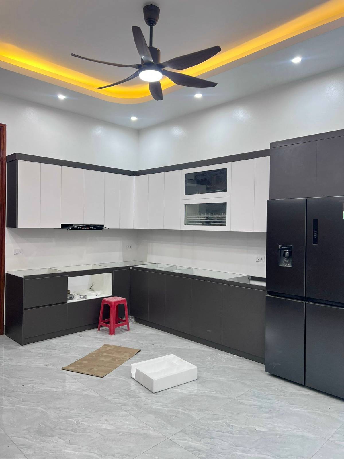 tủ bếp hiện đại gỗ mdf