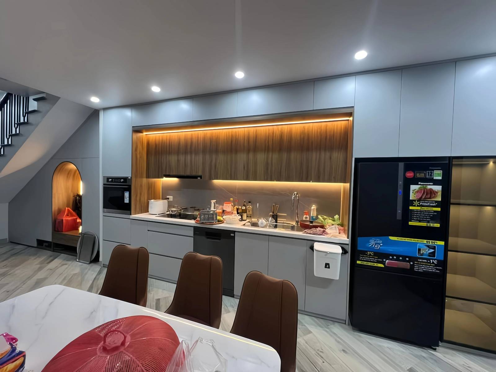 tu bep go cong nghiep 2