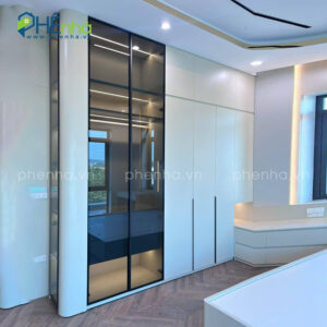 tủ quần áo có đèn led