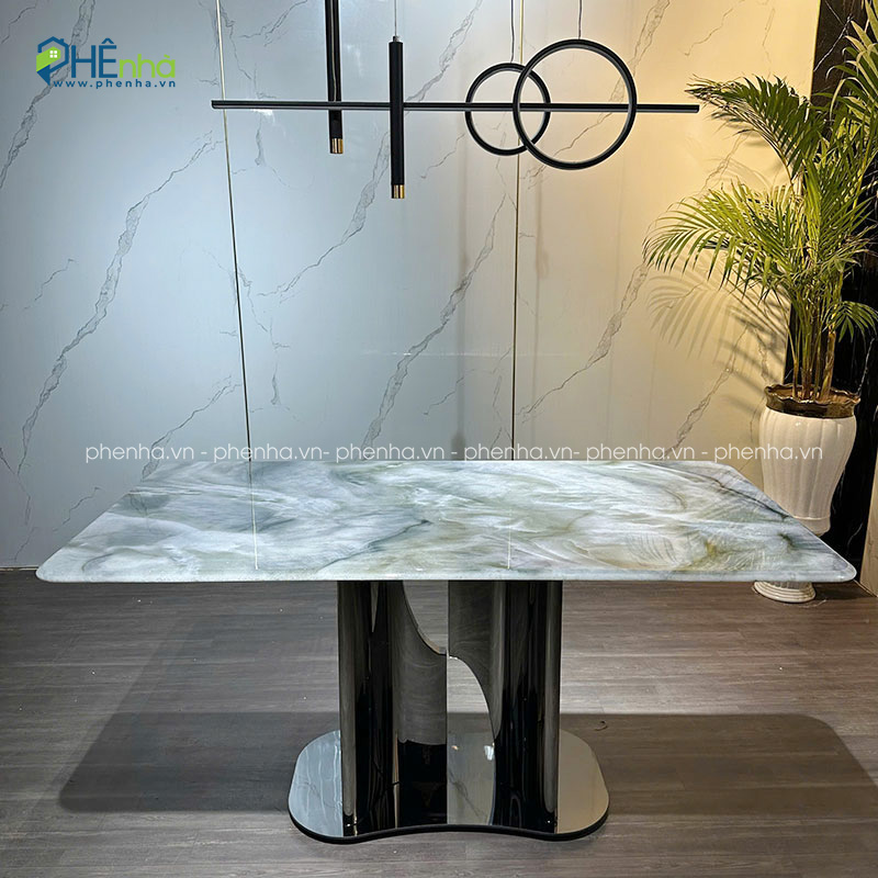 Bàn ghế ăn mặt đá 