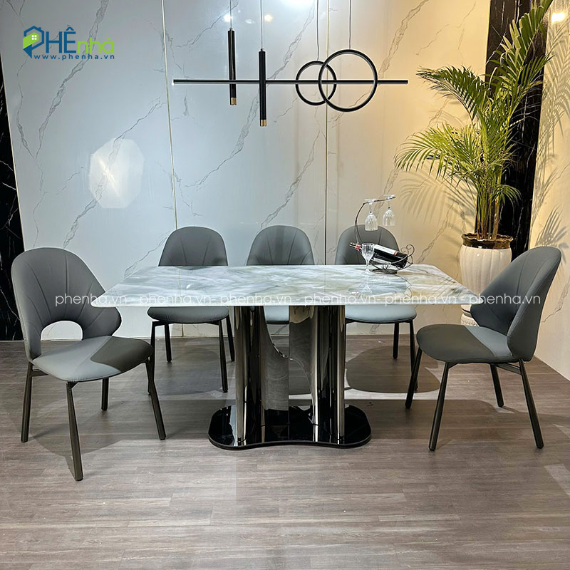 Bàn ghế ăn mặt đá 